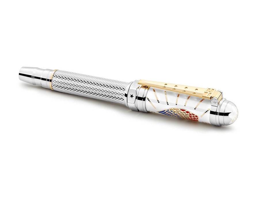            Limited Edition Great Characters Elvis Presley 1935 Rollerball
