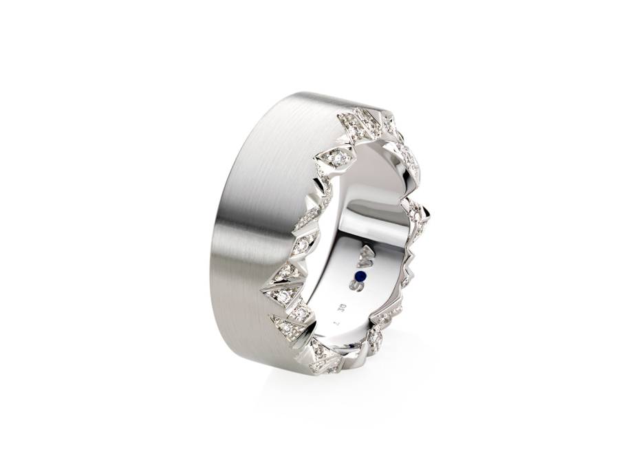 Alpenring Ring Platin 9mm eckig breit mit Brillanten 0,200ct