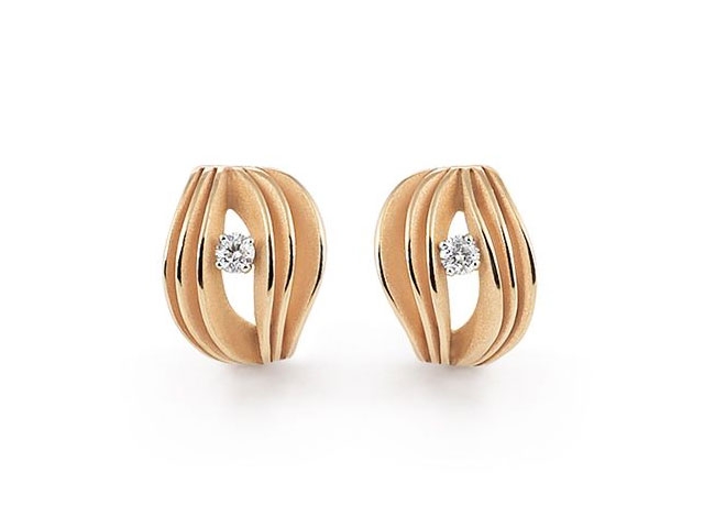 Velaa Star Ohrstecker Orange Apricot Gold mit Brillanten 0,140ct
