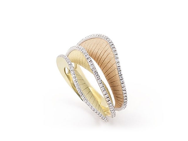 Regina Ring mehrfarbig Gold mit Brillanten 0,360ct