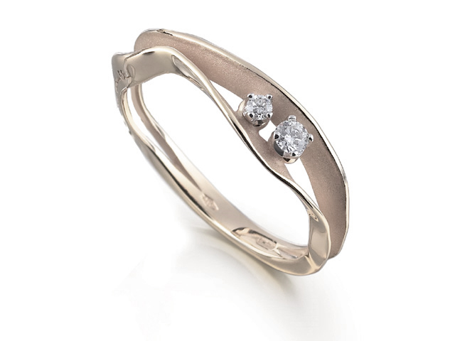 Dunes Ring Natural Beige Gold 2reihig mit Brillanten 0,100ct