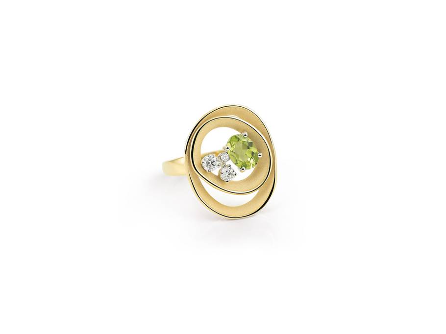 Dune Solar Ring Orange Apricot Gold mit grünem Peridot und Brillanten 0,190ct