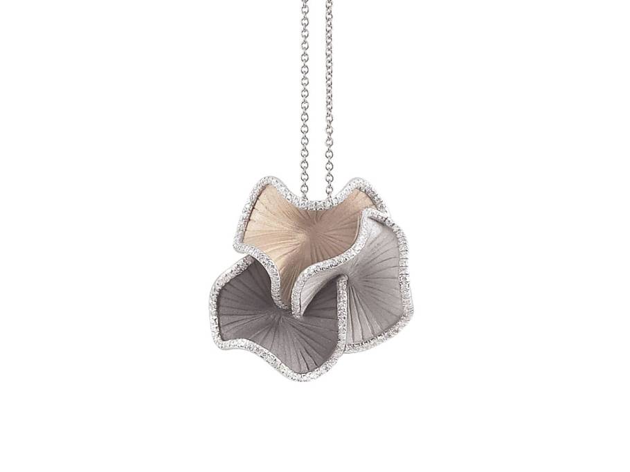 Sultana  Kette mit Anhänger Tricolor White Ice, Black Lava und Natural Beige Gold 45cm mit Brillanten 0,420ct
