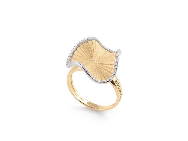  Sultana Ring Orange Apricot Gold mit Brillanten 0,190ct