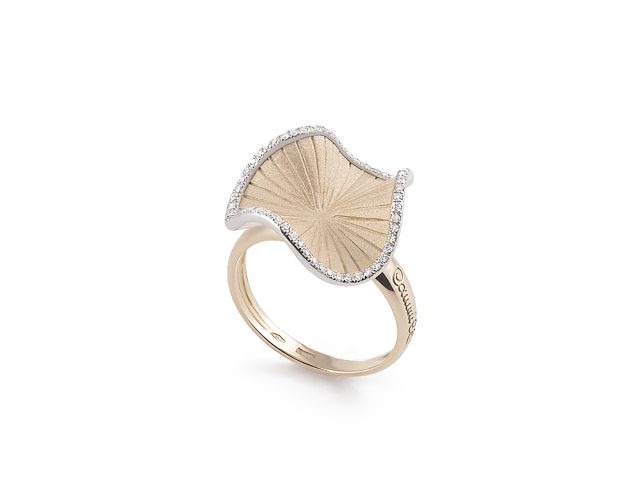 Sultana Ring Natural Beige Gold mit Brillanten 0,190ct