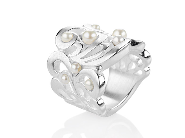 Perlentau Ring weit silber