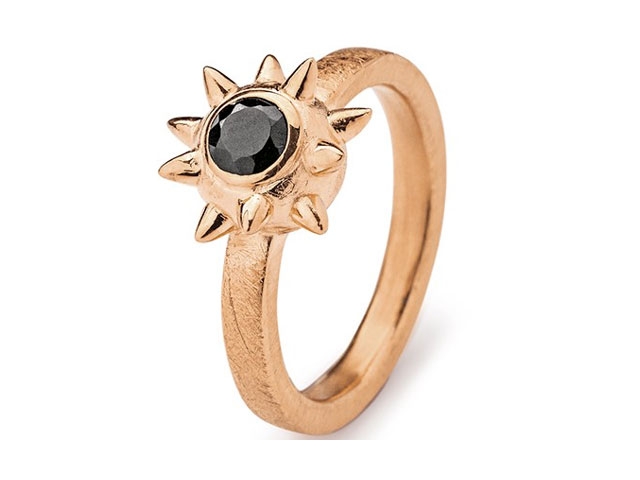 Sternenglanz und Schattentanz Ring  Wurfsternring klein Onyx rotgoldplattiert