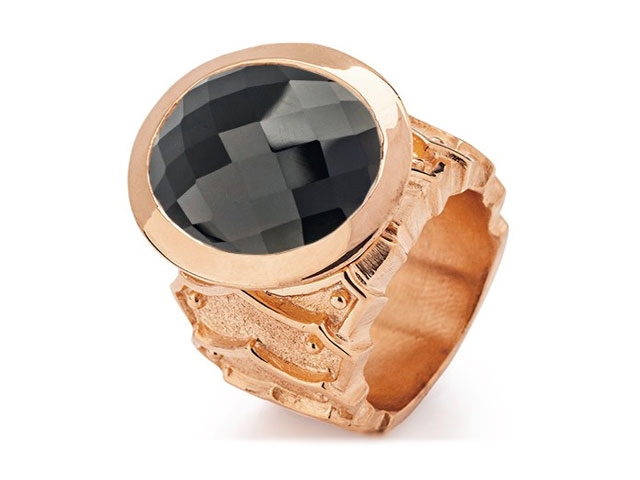 Sternenglanz und Schattentanz Ring Rüstungsring groß Onyx rotgoldplattiert
