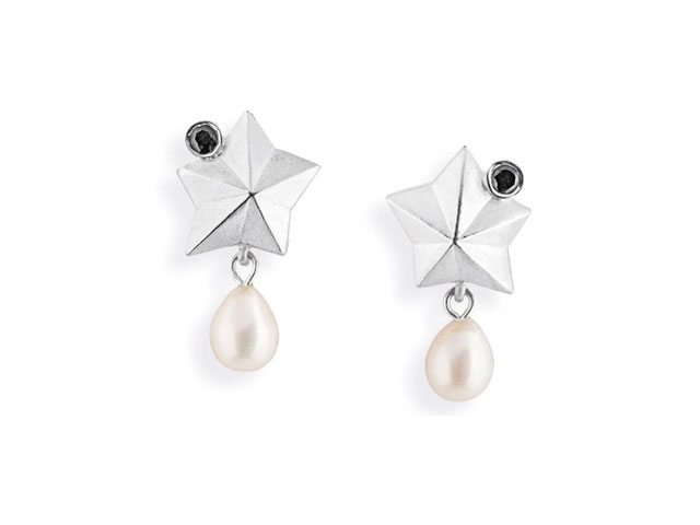 Sternenglanz und Schattentanz Ohrstecker Sternenclipohrstecker groß Onyx Pampel Süßwasserperle Silber