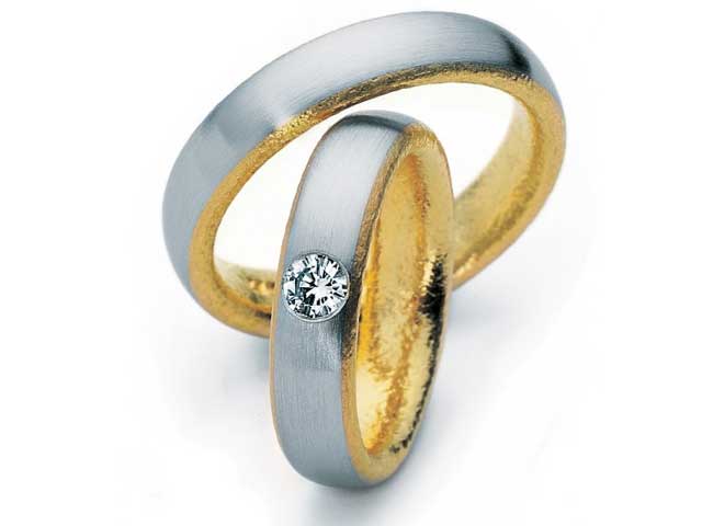 Insieme Trauringpaar Platin mit Feingold gewölbt mit Brillant 0,180ct