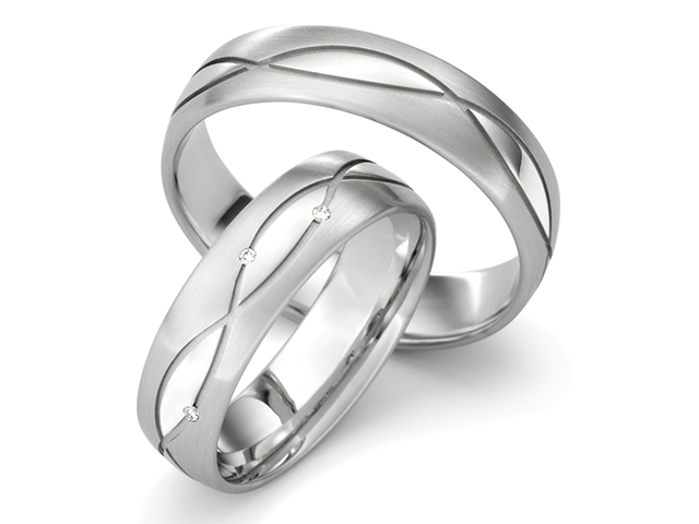 Trauring Paar Weißgold 5,5mm gewölbt mit Brillanten 0,035ct