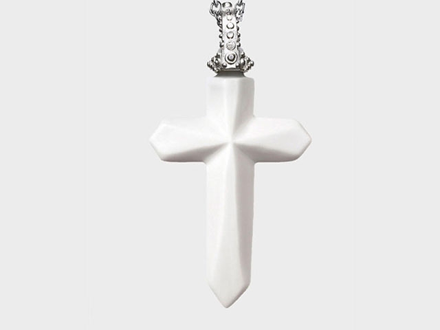 19.268 Anhänger Kreuz weiß 03