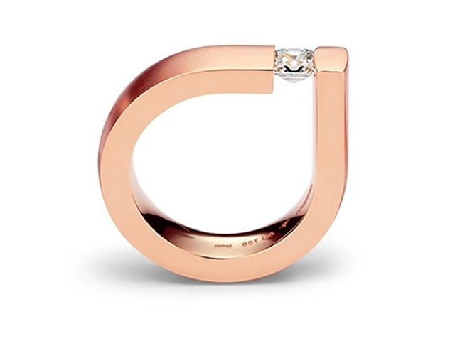 Spannring Bauhaus 4,8 mm Rotgold 0,30 ct TW vsi