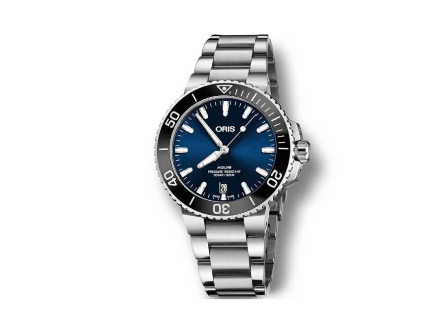 Aquis Date Automatik Edelstahl 39,5mm blaues Zifferblatt Metallband