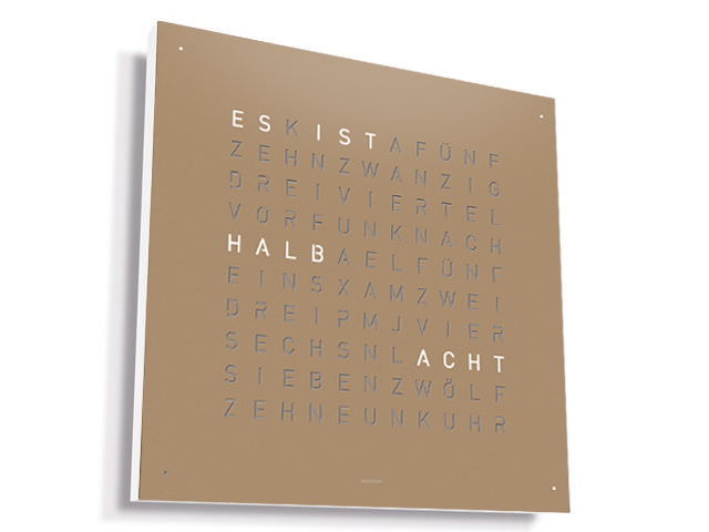 Earth 45 Hazelnut mit weiß lackiertem Holz