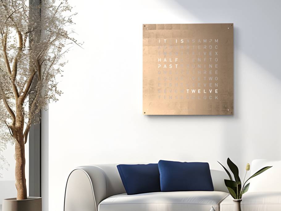 Earth 90 Universe Edition Moon Gold mit dunkelblau lackiertem Holz