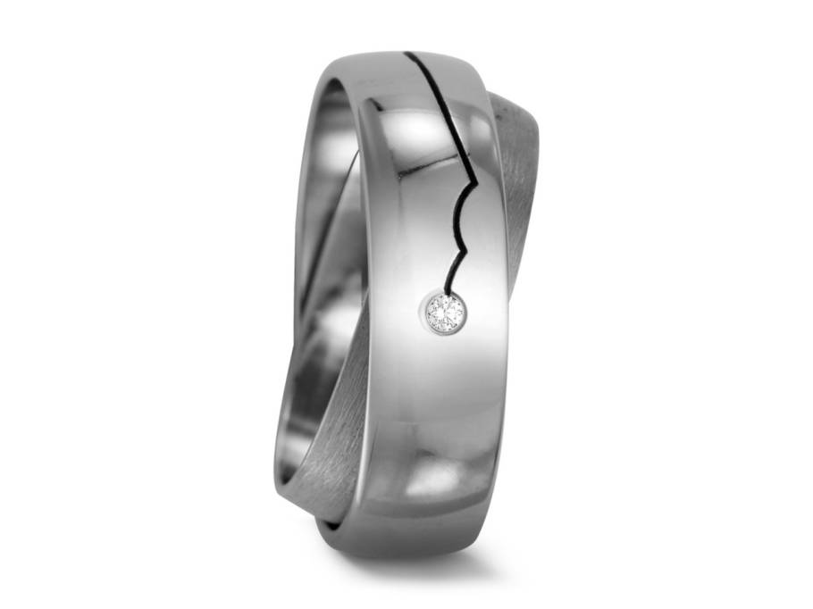 Titanring Nr. 62 drehbar mit Brillant
