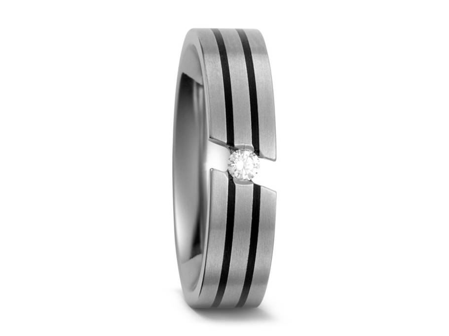 Titanring Nr. 20 mit Brillant