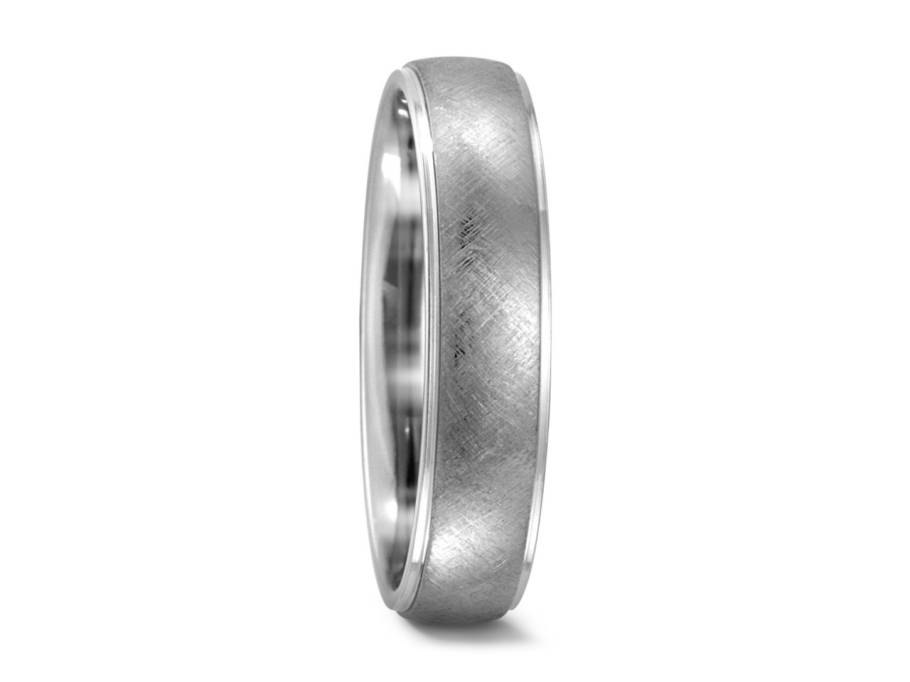 Titanring Nr. 44
