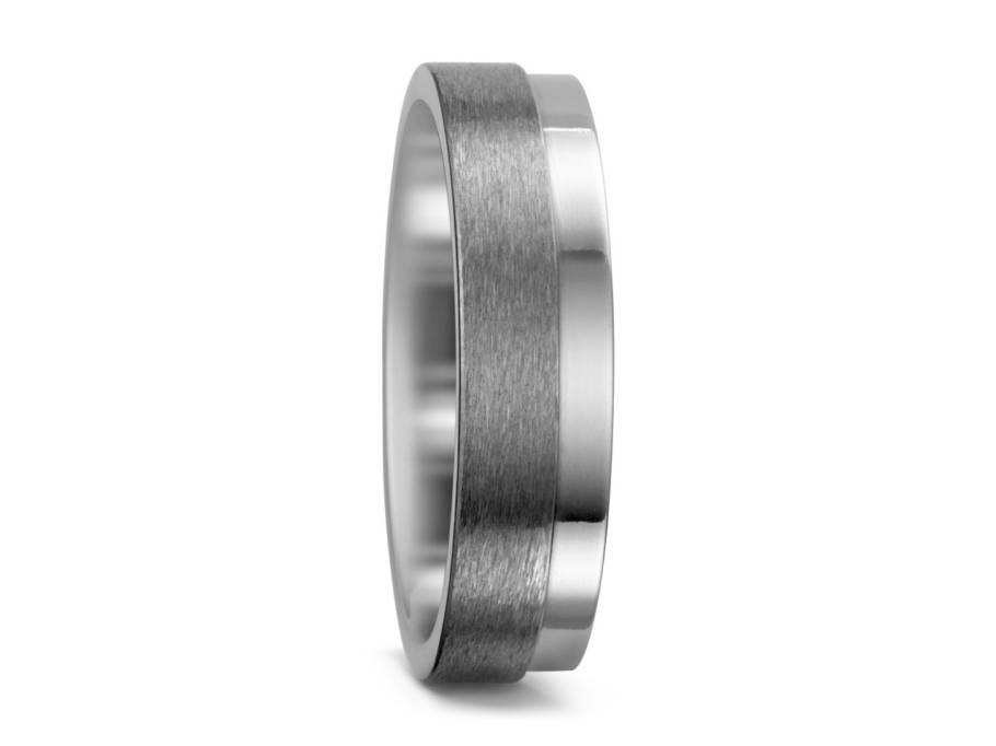 Titanring Nr. 46