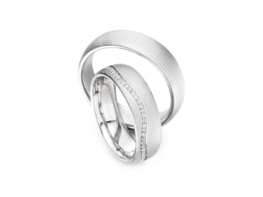 Zen Trauringpaar Platin gewölbt mit Brillanten 0,190ct